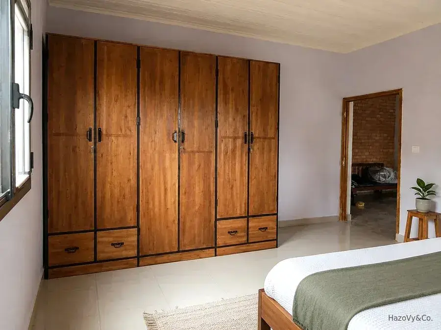Dressing en bois & métal, sur mesure — HazoVy&Co Antananarivo