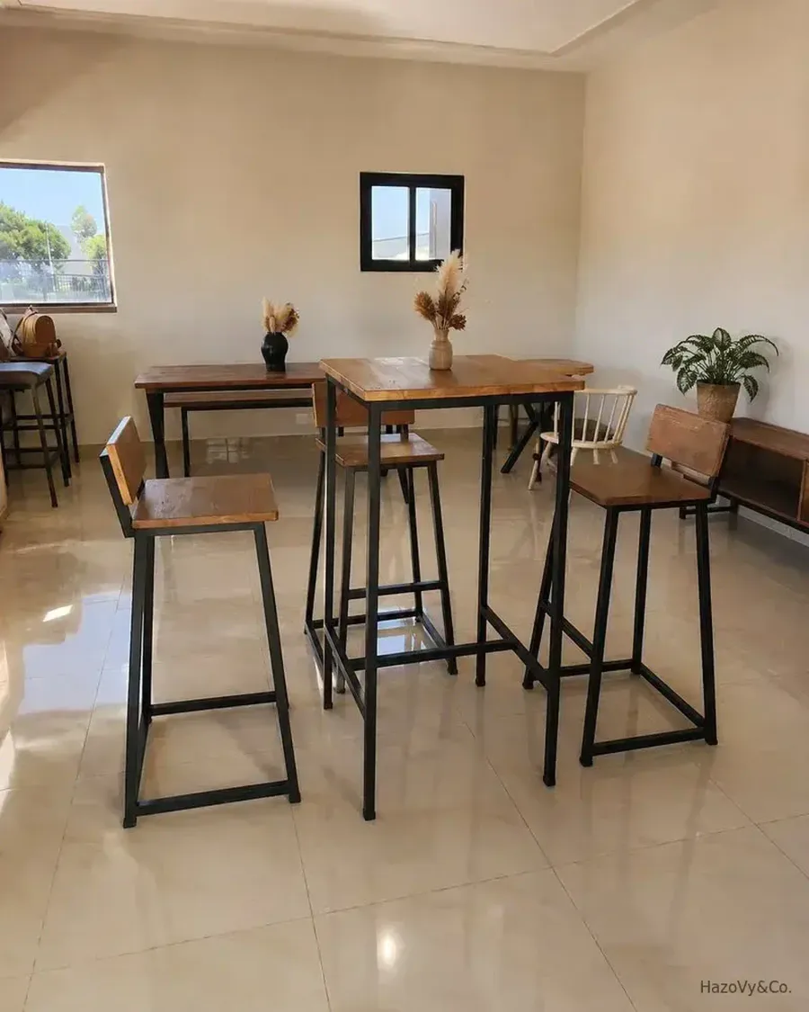 Table d'extérieur en bois & métal, sur mesure — HazoVy&Co Antananarivo