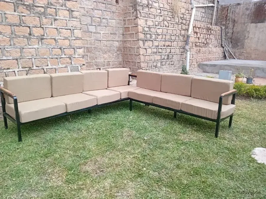 Canapé en métal & tissu, sur mesure — HazoVy&Co Antananarivo