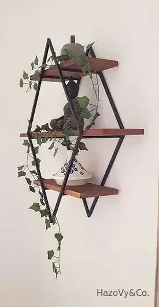 Bibliothèque en bois & métal, sur mesure — HazoVy&Co Antananarivo