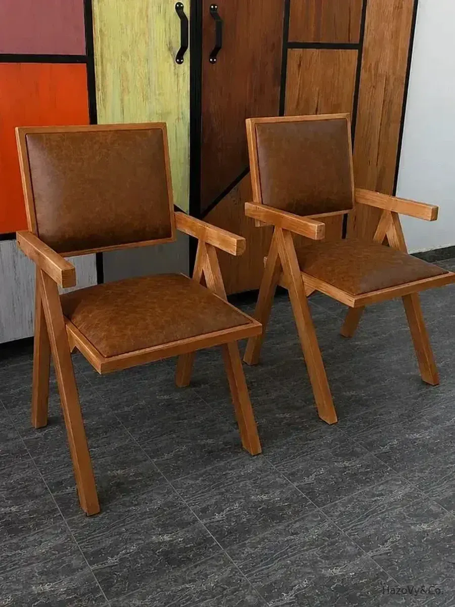 Canapé en bois & cuir, sur mesure — HazoVy&Co Antananarivo