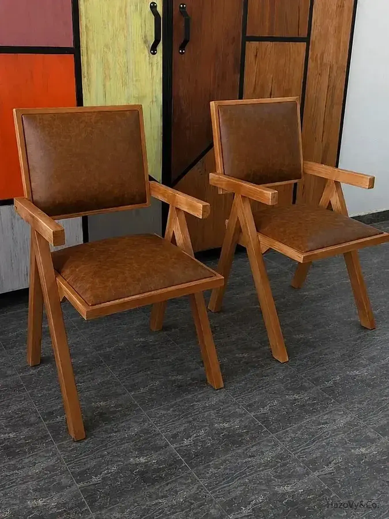 Canapé en bois & cuir, sur mesure — HazoVy&Co Antananarivo