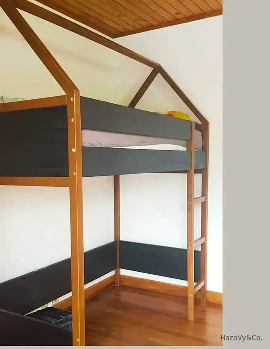 Lit en bois industriel, sur mesure — HazoVy&Co Antananarivo