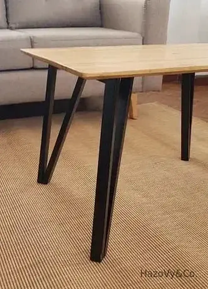 Table basse en bois & métal, sur mesure — HazoVy&Co Antananarivo